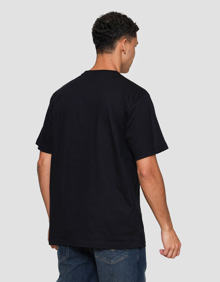 Marvel Spiderman Eyes Everywhere Kaos Pria