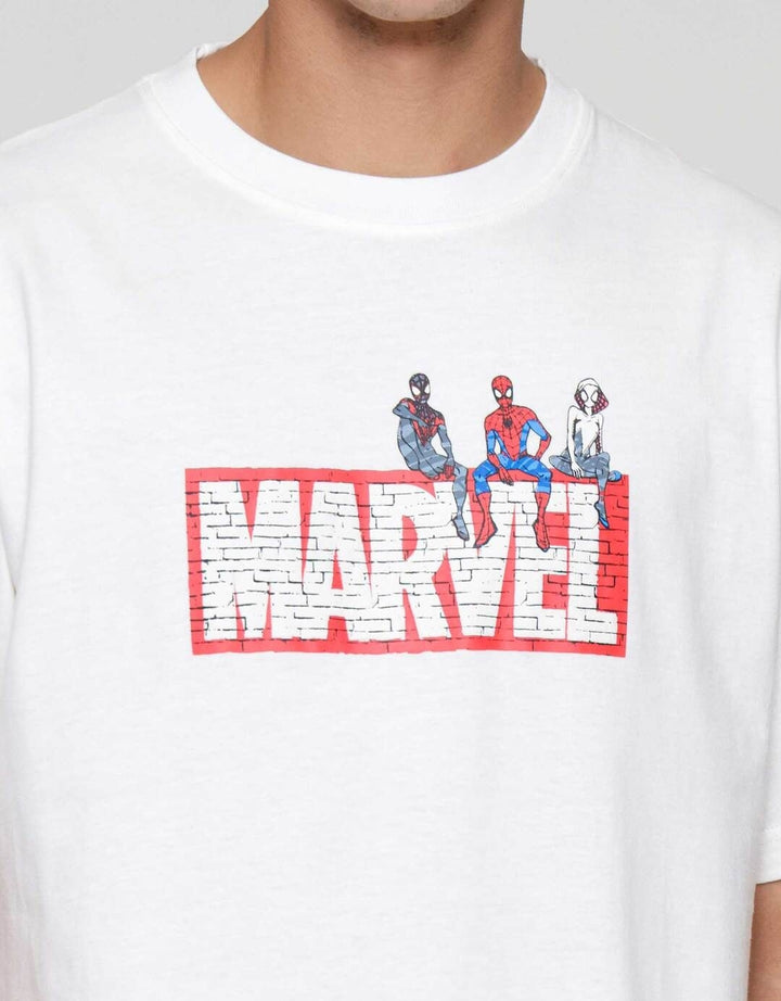 Marvel Logo Spiderman Multiverse Applique Kaos Pria