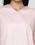 Connexion Pleats Hand V-Neck Blouse Wanita