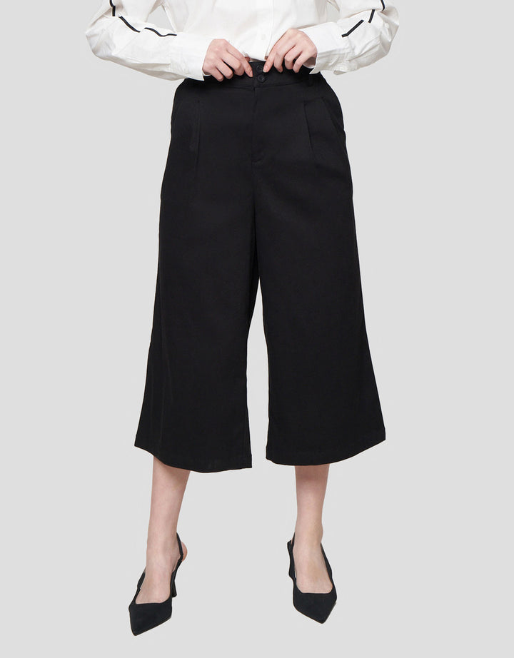 Connexion Button Celana Kulot Wanita