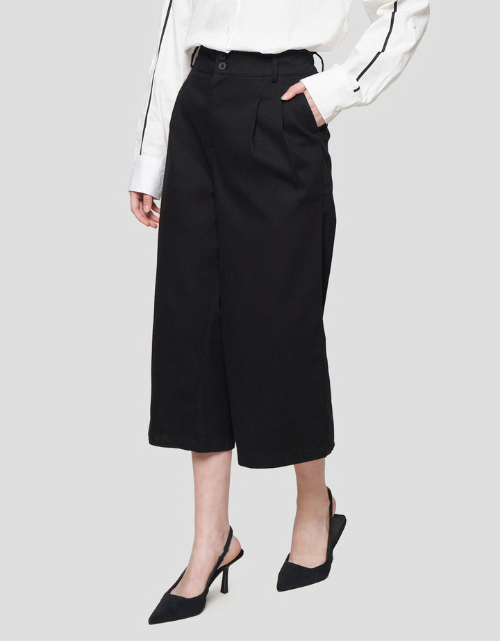 Connexion Button Celana Kulot Wanita