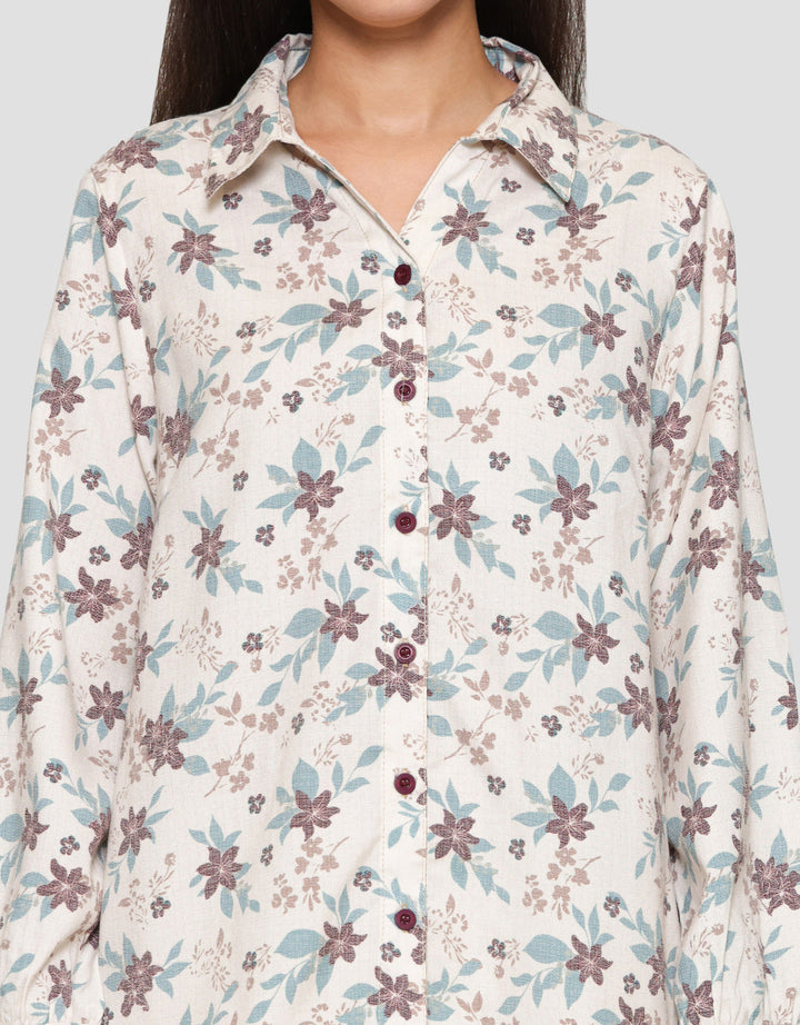 Expand Amara Blouse Wanita