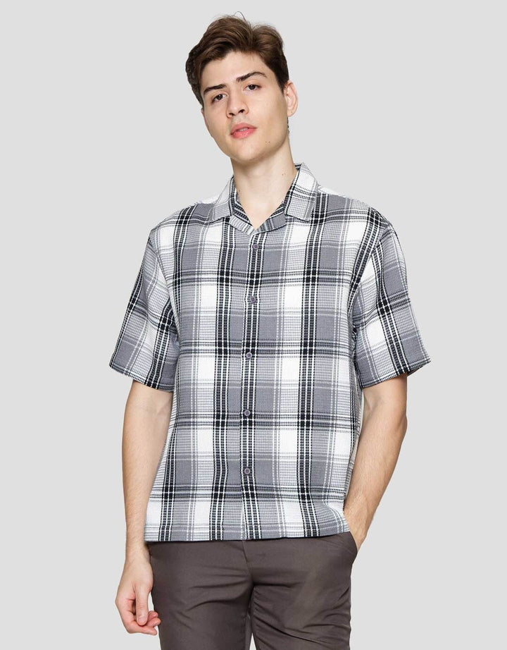 Cole Check Texture Camp Colar Kemeja Pria