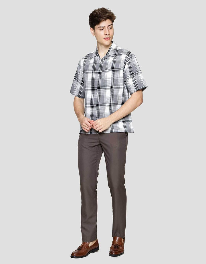 Cole Check Texture Camp Colar Kemeja Pria