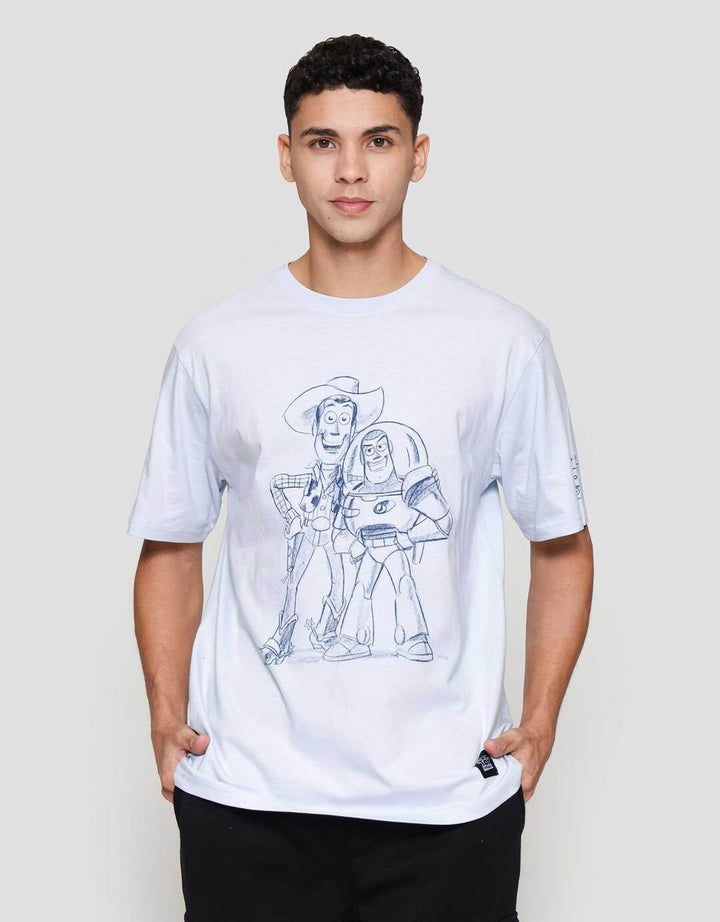 Disney Toy Story Buzz Woody Crayon Look Kaos Pria