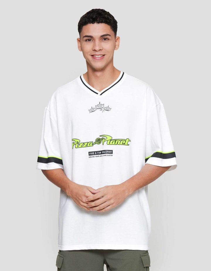 Disney Os Pizza Planet Kaos Pria