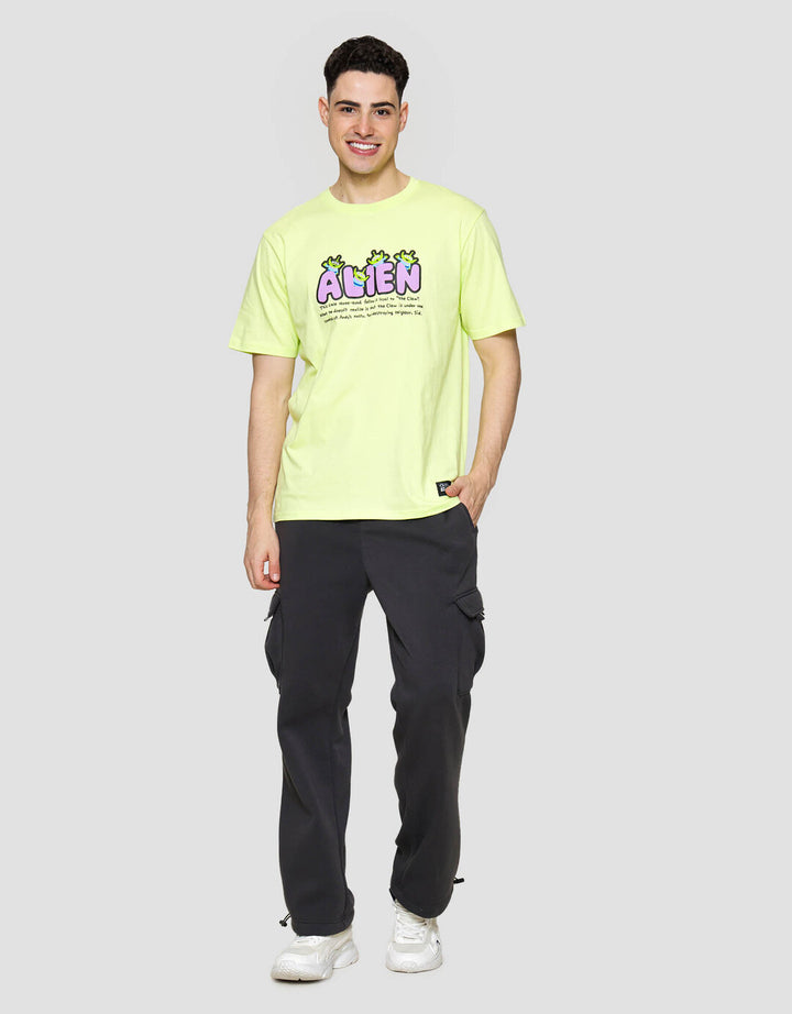 Disney Alien Wording Kaos Lengan Pendek Pria