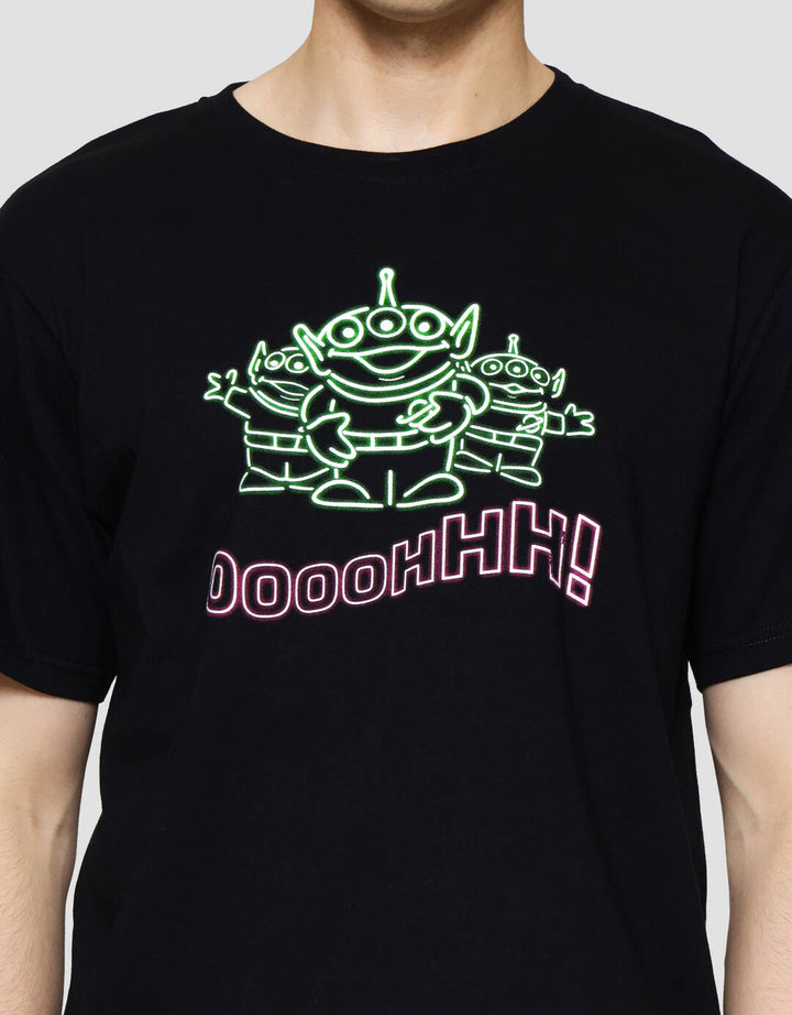 Disney Alien Ooh Glow Like Kaos Lengan Pendek Pria