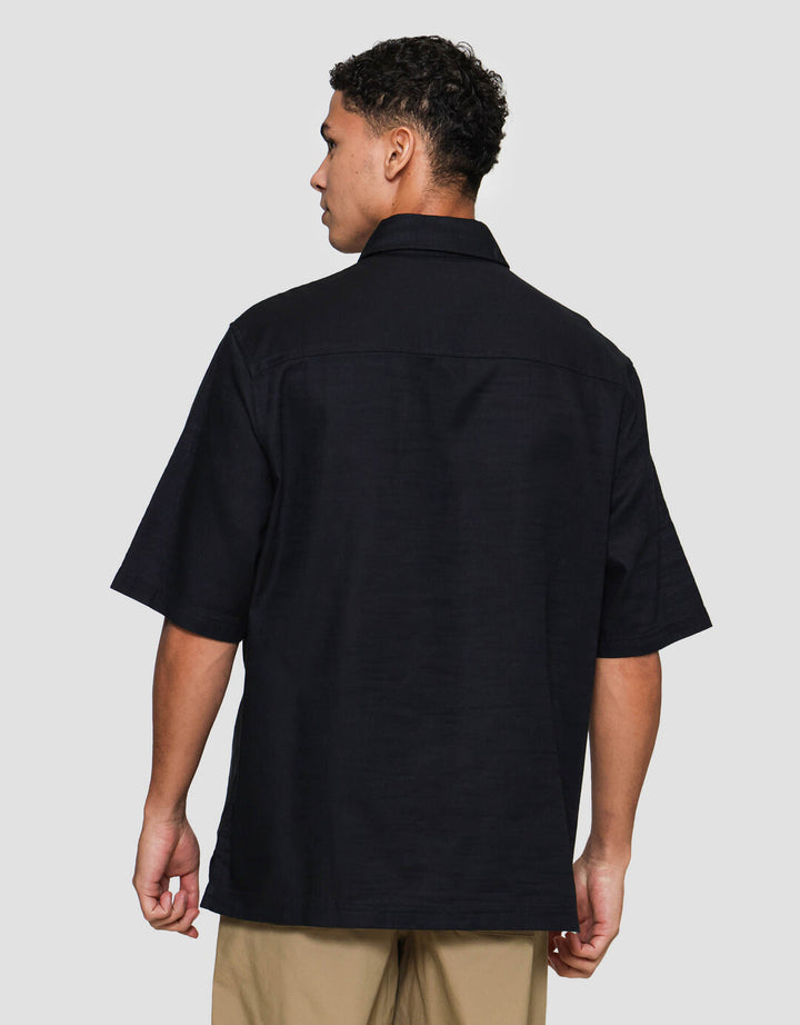 Suko Struktur Kemeja Denim Pria