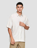 Suko Oversized Linen Non Pocket Solid Kemeja Lengan Pendek Pria