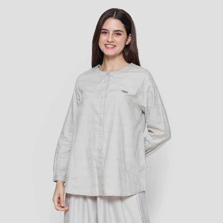 Expand Calestya Blouse Wanita