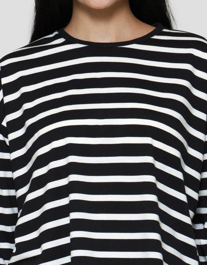 Connexion Stripe Drop Shouldr Kaos Wanita