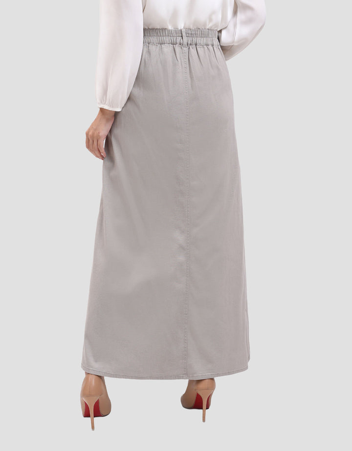 Expand Minna Rok Wanita