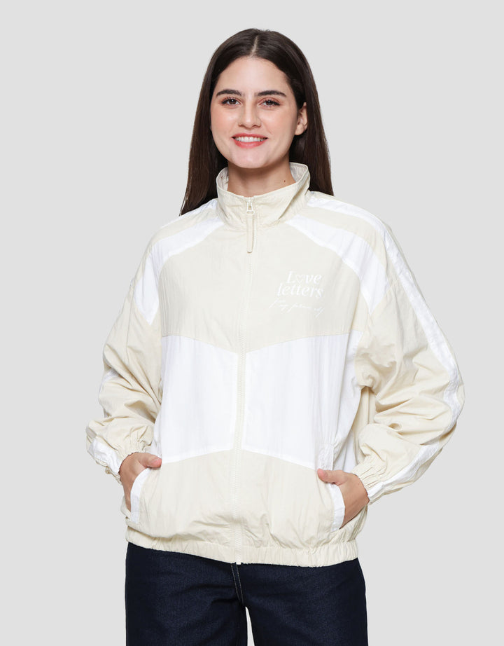 Exit Werva Jaket Wanita