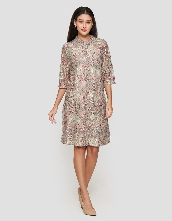 Expand Daisy Dress Wanita