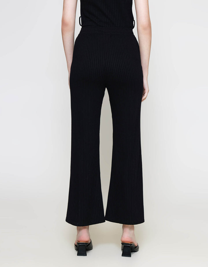 ZES Straight Knit Celana Panjang Wanita BELKB003