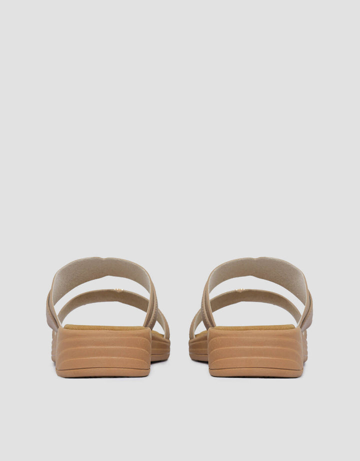 St. Yves Casual Sandal Slipper Wanita