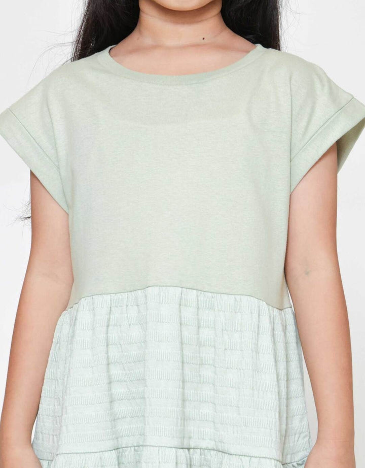 Little M Tier Tekstur Midi Dress Anak Perempuan