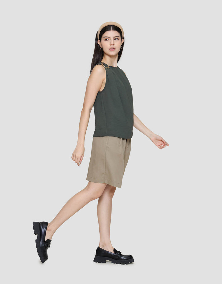 ZES Sleeveless With Gold Buckle On Shoulder Blouse Wanita MPRWT011