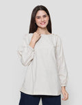 Expand Cherie Blouse Wanita