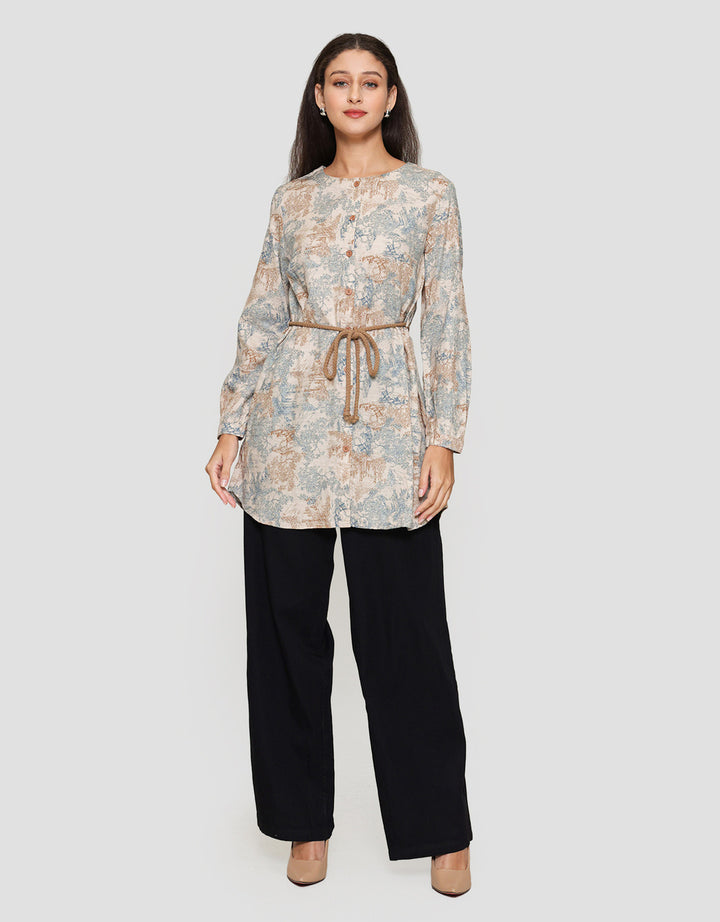 Expand Jilena Blouse Wanita