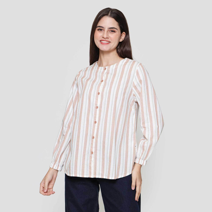 Expand Vanya Blouse Wanita