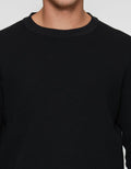 Suko T-Shirt Waffle Kerah Bulat Kaos Lengan Panjang Pria