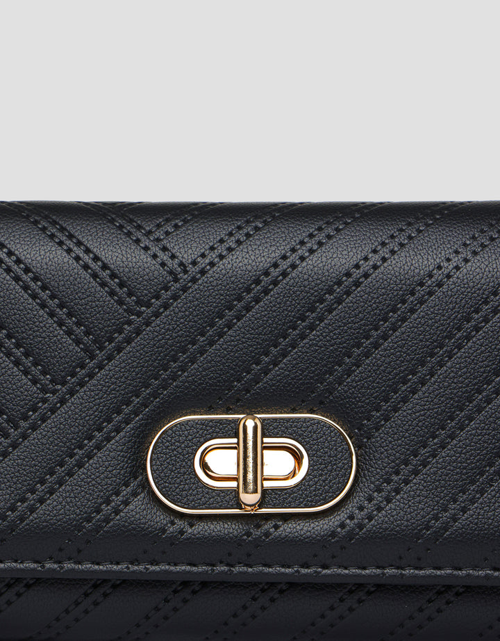 Connexion Quilted Dompet Wanita