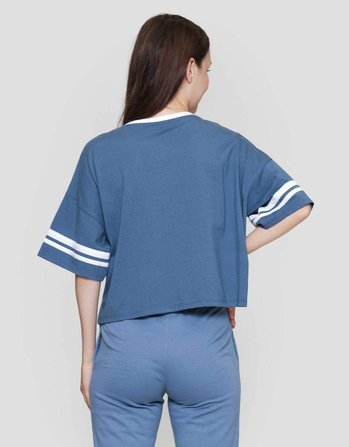 Disney Boxy Print Stitch Kaos Lengan Pendek Wanita