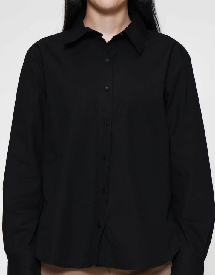 Nevada Basic Shirt Oval Kemeja Wanita