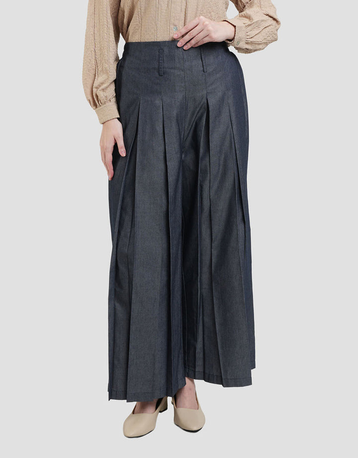 Nevada Wide Leg Pleats Celana Panjang Wanita