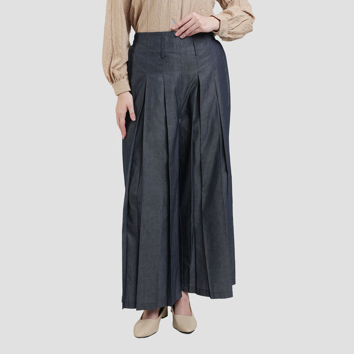 Nevada Wide Leg Pleats Celana Panjang Wanita