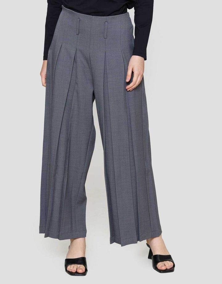 Nevada Wide Leg Pleats Celana Panjang Wanita