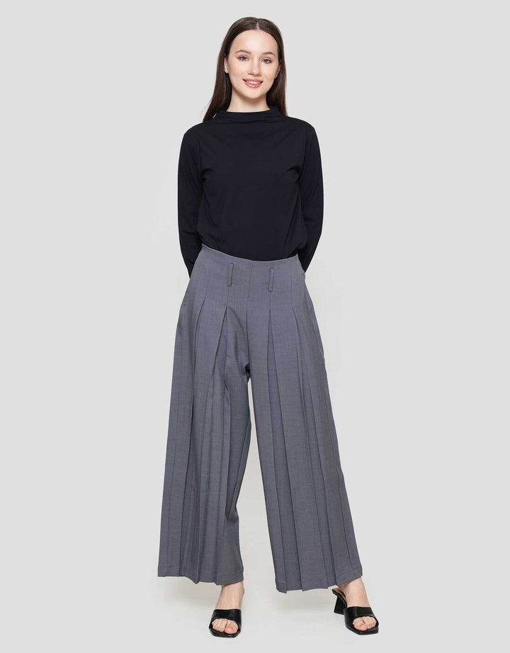 Nevada Wide Leg Pleats Celana Panjang Wanita