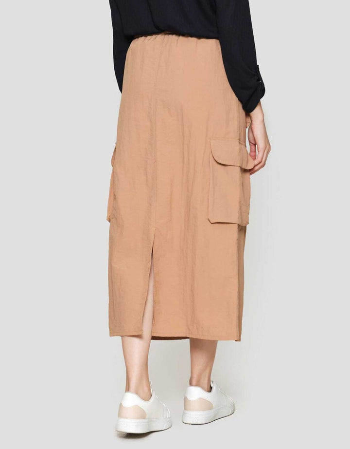 Nevada Patch Pocket Cargo Rok Panjang Wanita