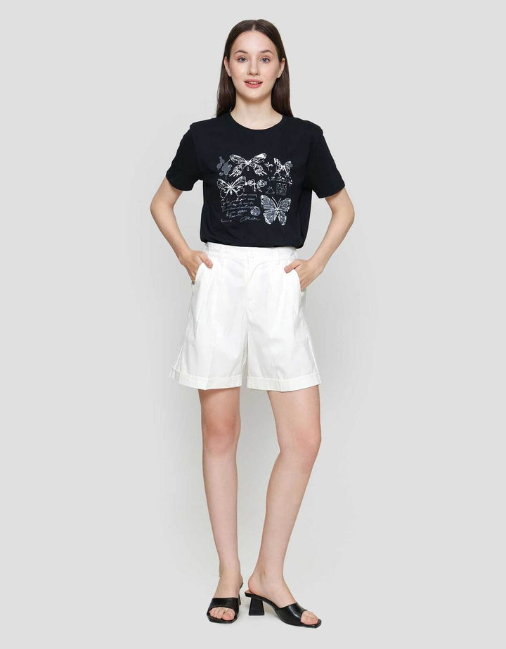 Nevada Woven Basic Pleats Celana Pendek Wanita