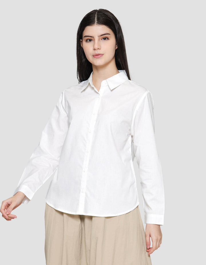 Nevada Regular Basic Kemeja Wanita
