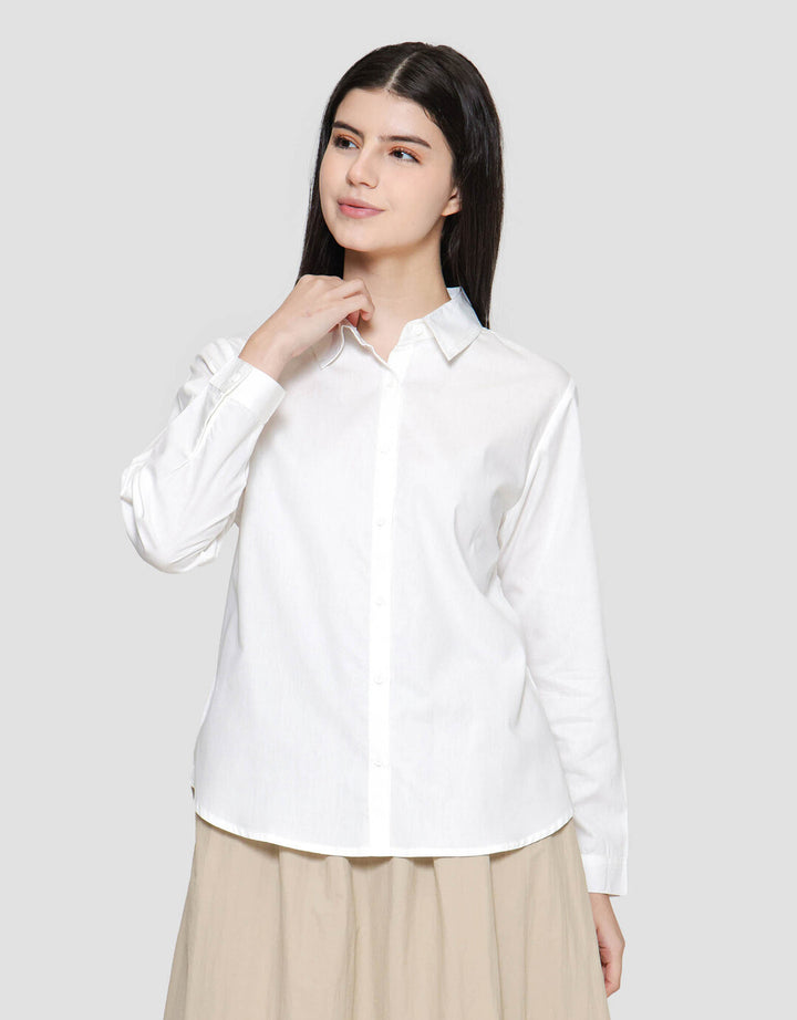 Nevada Regular Basic Kemeja Wanita