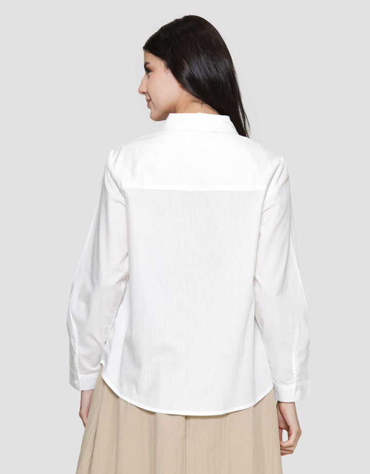 Nevada Regular Basic Kemeja Wanita