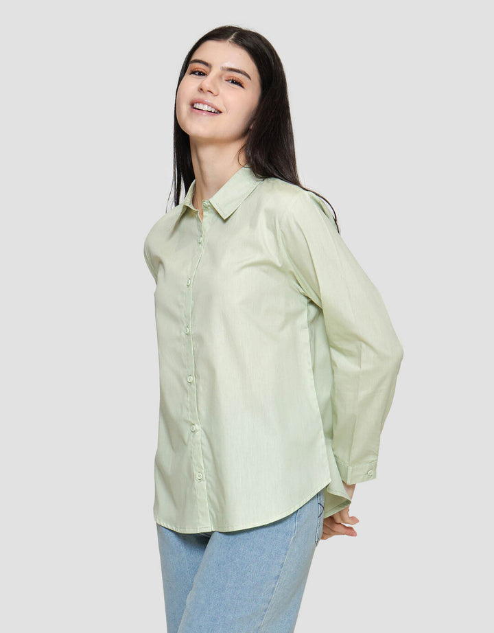 Nevada Regular Basic Kemeja Wanita