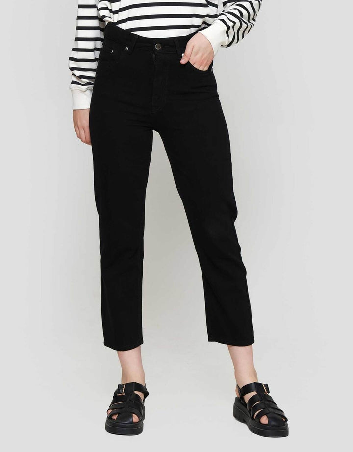 Nevada Comfort Fit Celana Denim Wanita