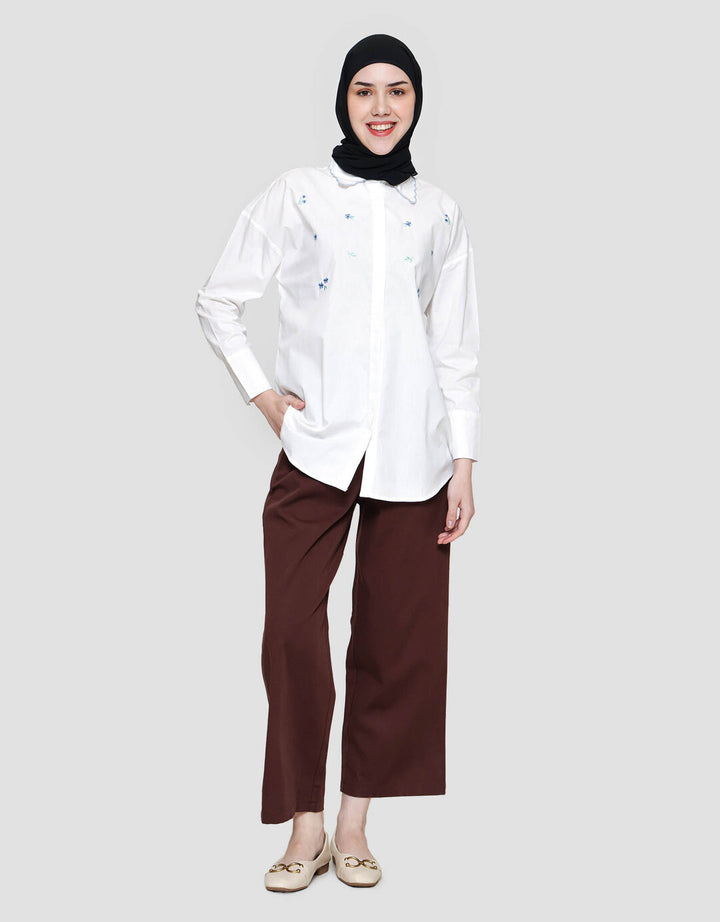 Annisa With Floral Embro Detailed Kemeja Wanita