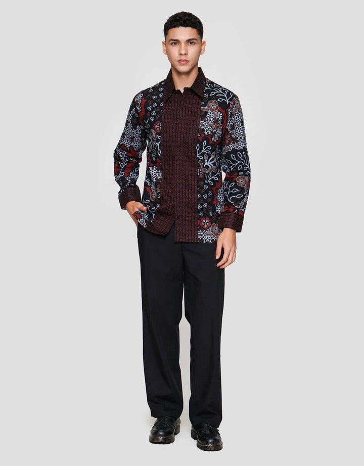 Arjuna Weda Body Fit Semanggi Sekar Jagad Kemeja Batik Pria