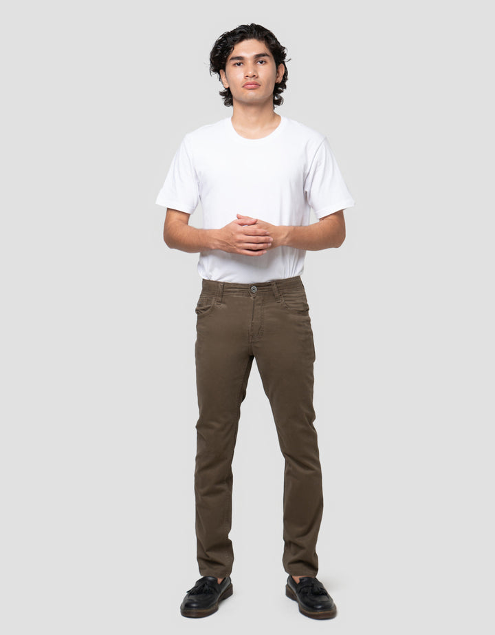 Cardinal Casual Celana Chinos Pria