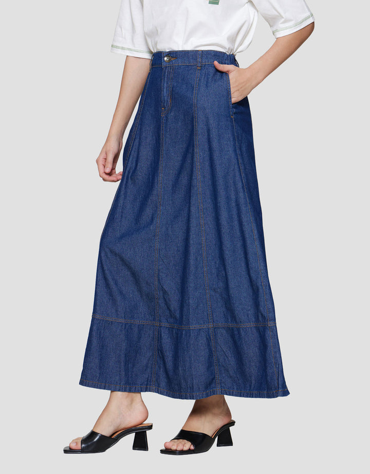 Exit Gomina Rok Wanita