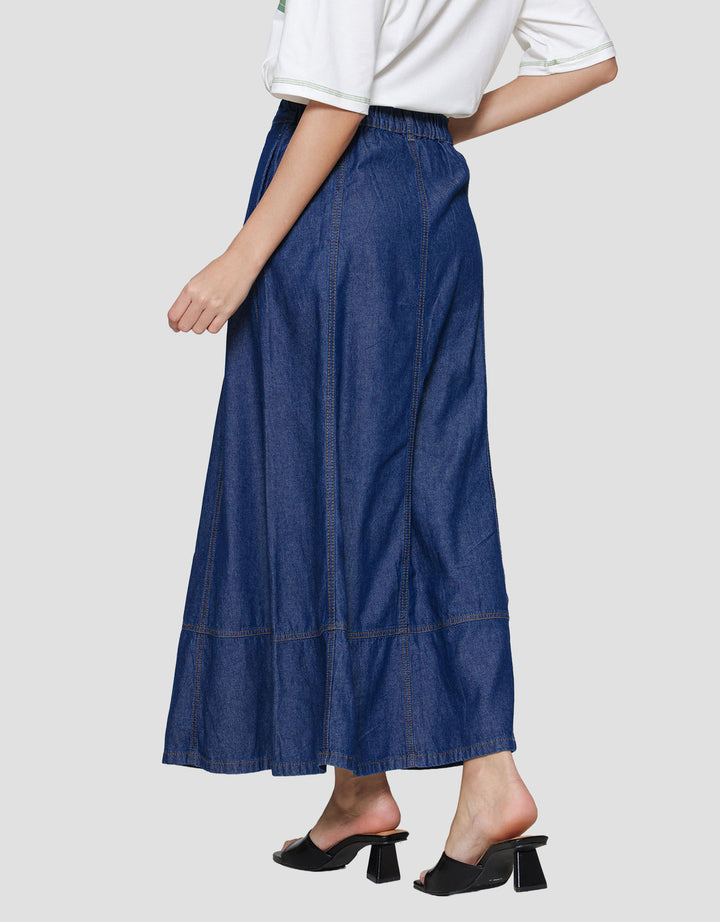 Exit Gomina Rok Wanita