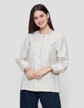 Expand Roseline Blouse Wanita
