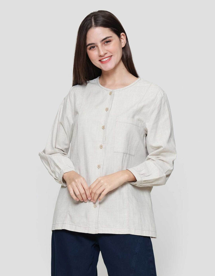 Expand Roseline Blouse Wanita