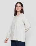 Expand Roseline Blouse Wanita