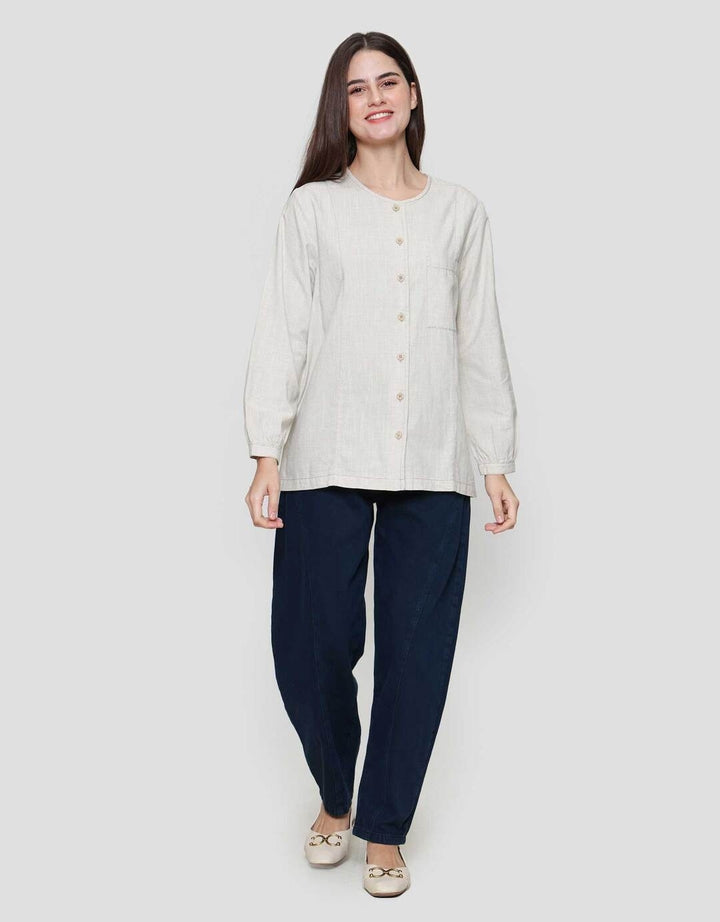 Expand Roseline Blouse Wanita